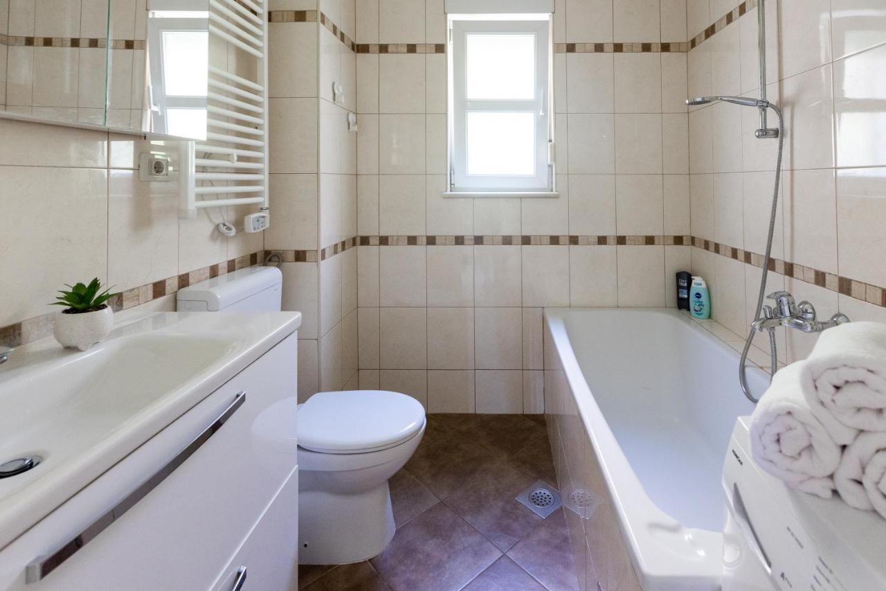 Sunspot Apartment - Beautiful View With Big Garden, Free Parking, Central Dubrovnik Exterior photo